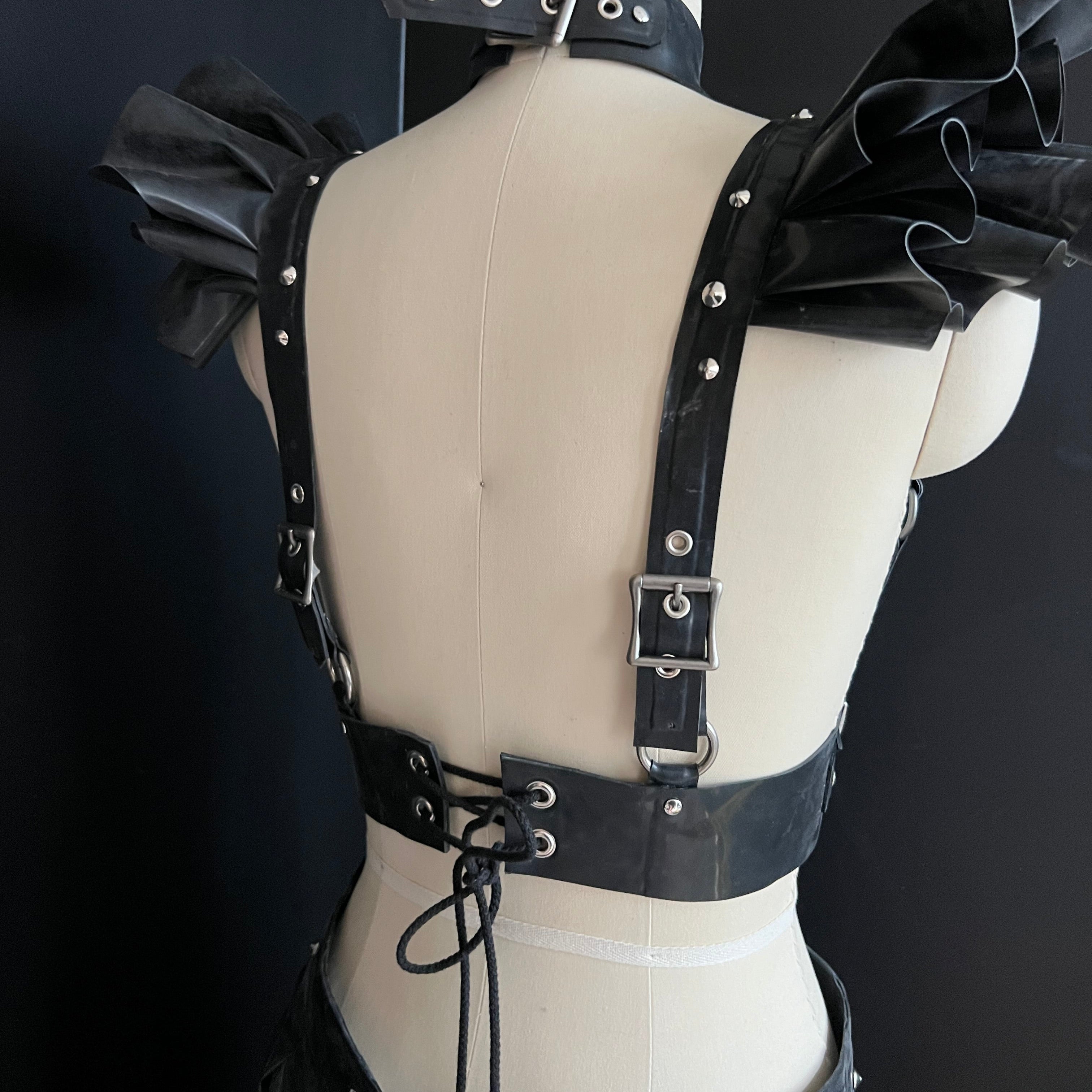 Buckle Chest Harness with Ruffle Shoulder Straps