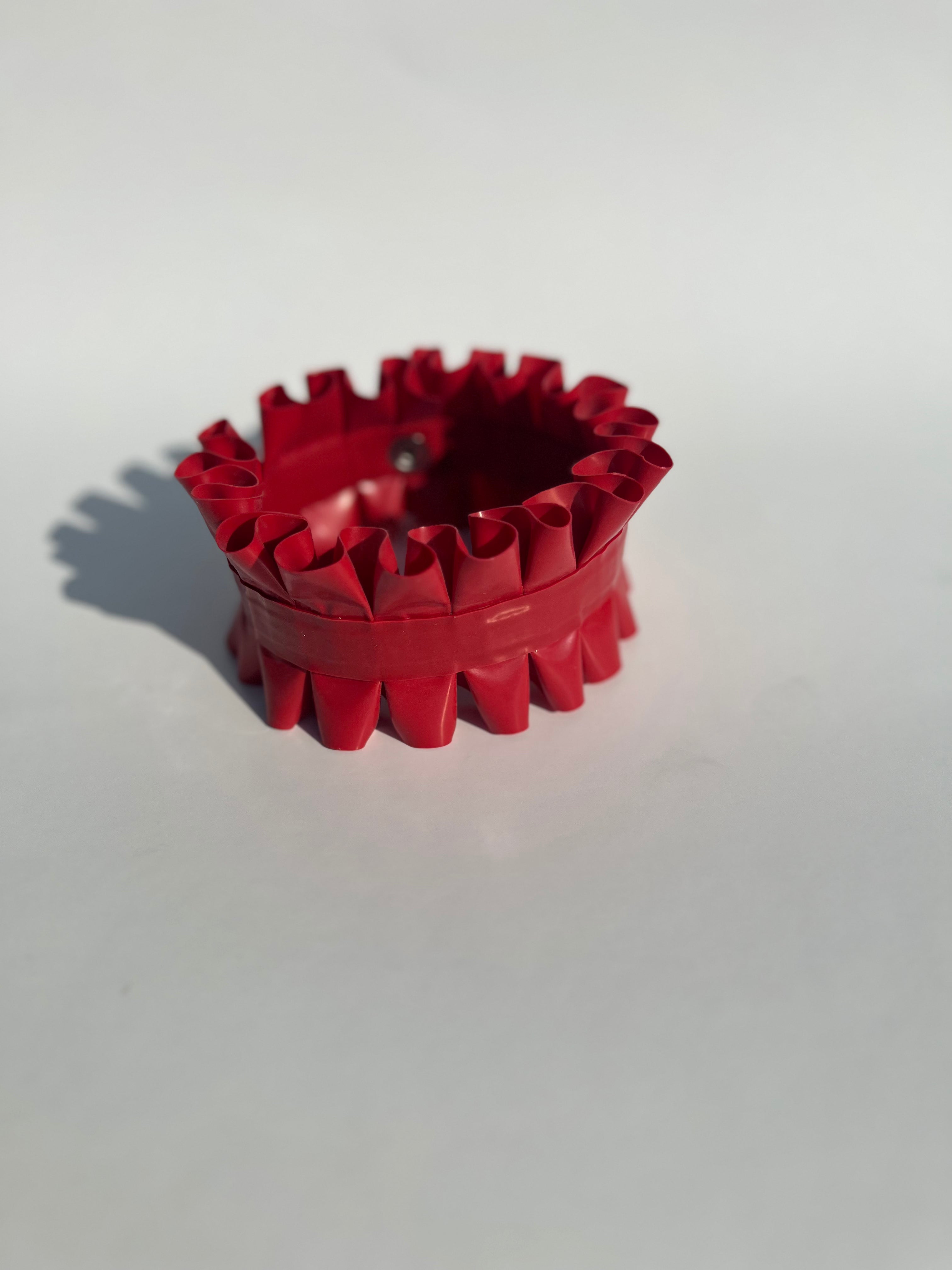 Ruffle Collar (Sample) - Neck size 13"